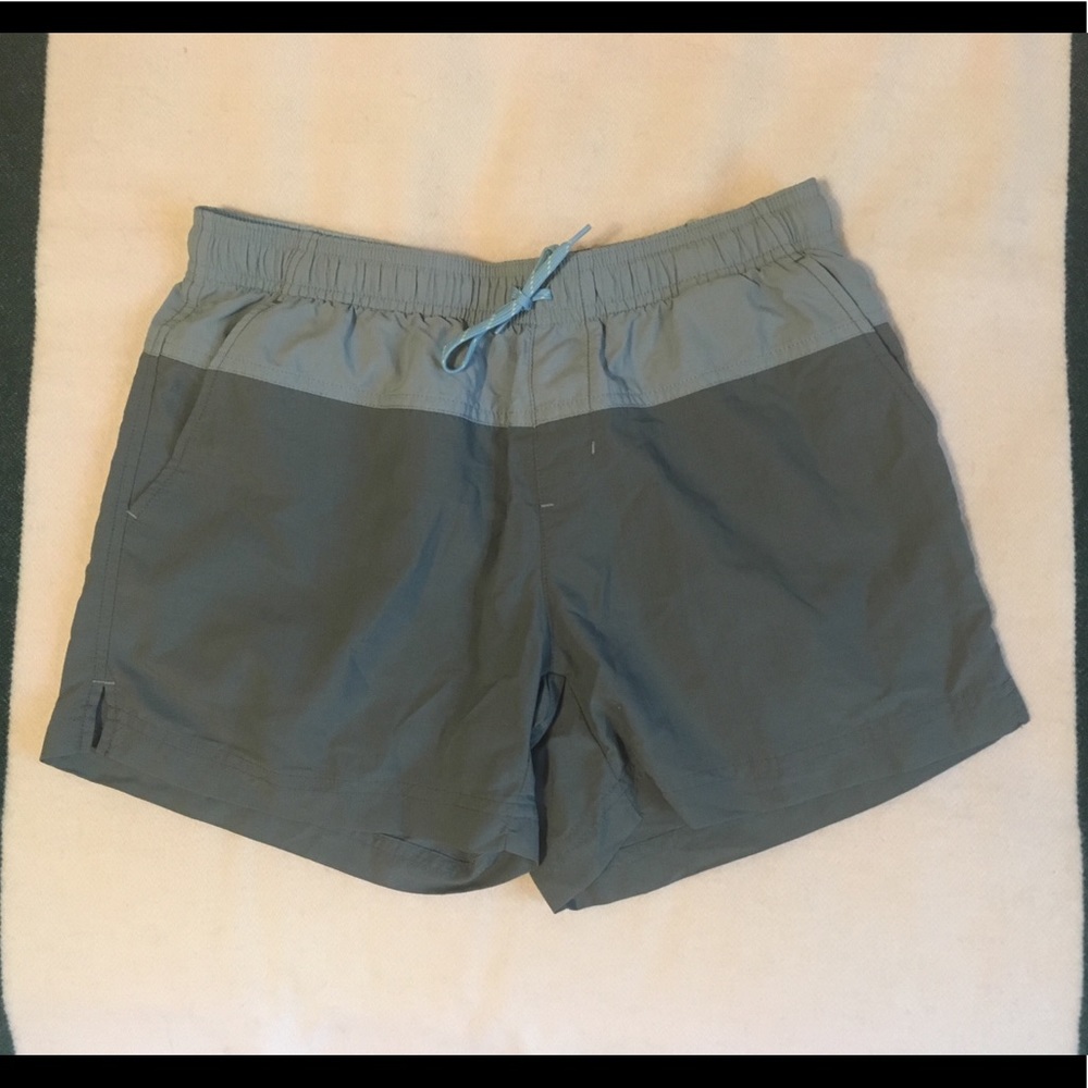 Columbia Adventure Shorts